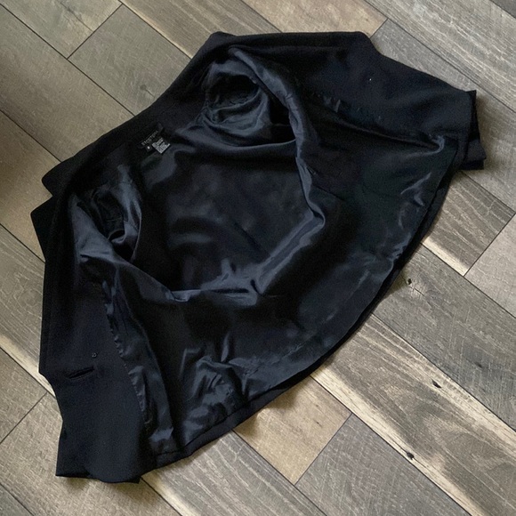 Etcetera Gorgeous Notched Collar Exaggerated Single Button Blazer - Picture 5 of 14